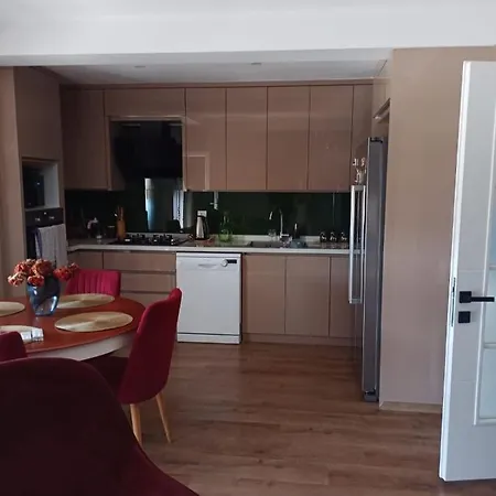 Apartment Dublex House - Near The Airport And Sea And In The